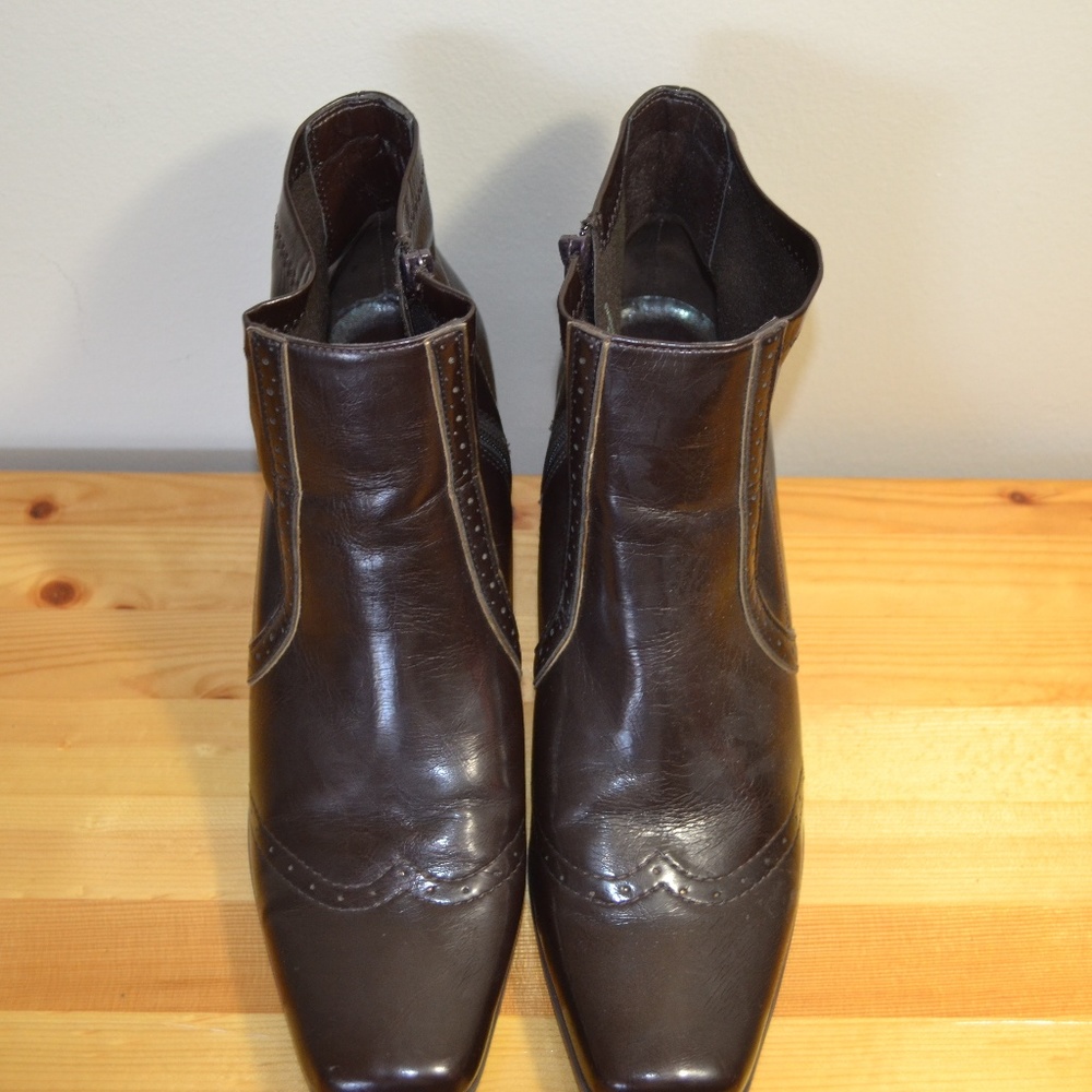 Franco Sarto brown and tan brogue boots